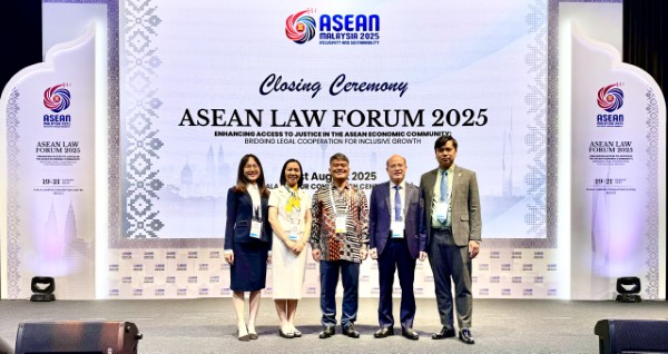 Đoàn công tác của Thứ trưởng Nguyễn Thanh Tú tham dự Diễn đàn Pháp luật ASEAN 2025 tại Malaysia